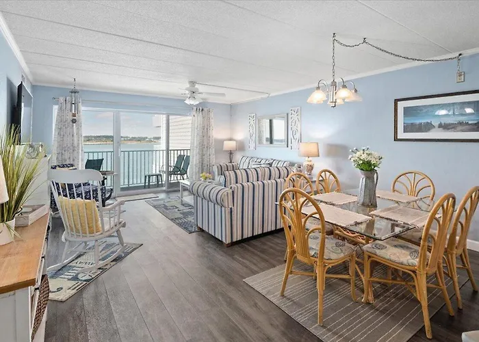 Holiday home One Of A Kind Direct Bay Views From 3 Bedroom At Assateague House! *