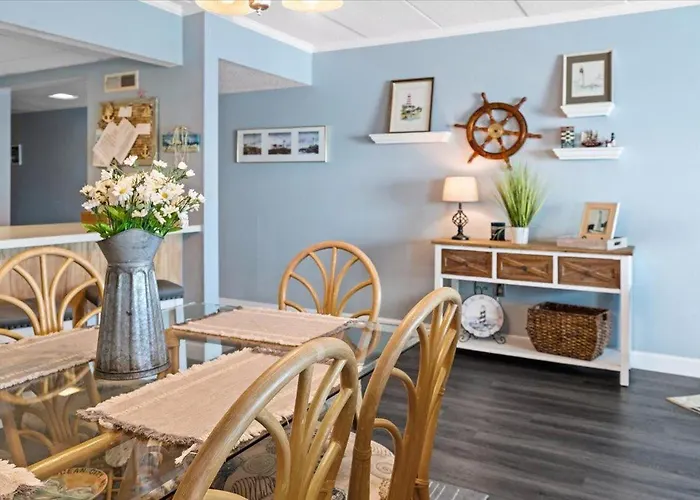 Holiday home One Of A Kind Direct Bay Views From 3 Bedroom At Assateague House! Ocean City