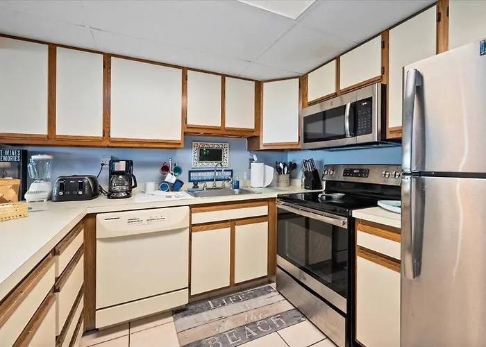One Of A Kind Direct Bay Views From 3 Bedroom At Assateague House!