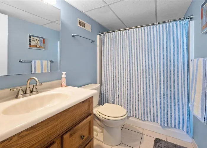 One Of A Kind Direct Bay Views From 3 Bedroom At Assateague House!