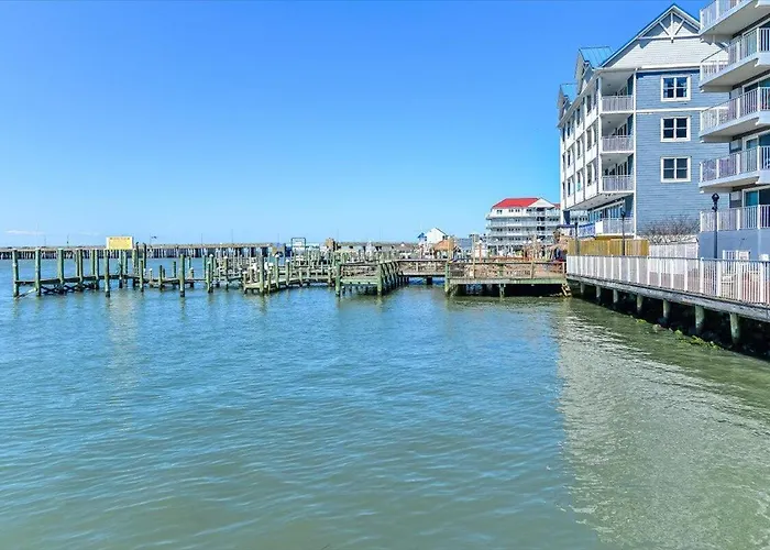 Holiday home One Of A Kind Direct Bay Views From 3 Bedroom At Assateague House! *